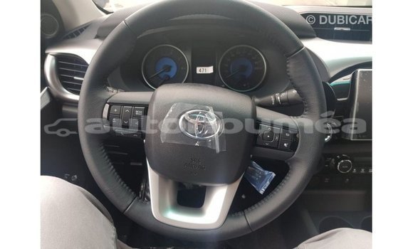 Buy Import Toyota Hilux Other Car in Import - Dubai in Iles Buy Import Toyota Hilux Other Car in Import - Dubai in Iles