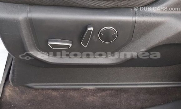 Buy Import Ford V8 Black Car in Import - Dubai in Iles Buy Import Ford V8 Black Car in Import - Dubai in Iles