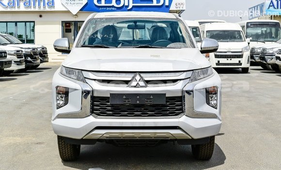 Acheter Import Voiture Mitsubishi L200 Blanc à Import - Dubai, Iles Acheter Import Voiture Mitsubishi L200 Blanc à Import - Dubai, Iles