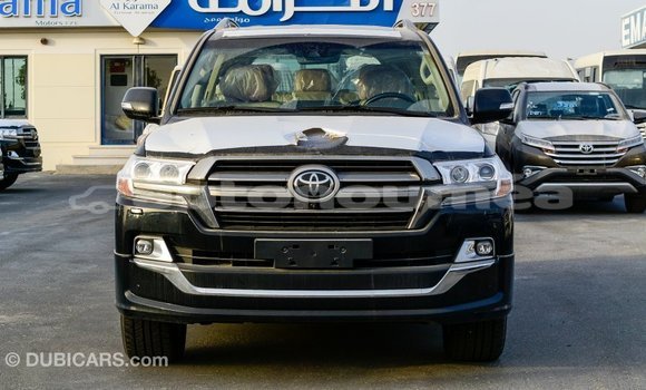 Acheter Import Voiture Toyota Land Cruiser Noir à Import - Dubai, Iles Acheter Import Voiture Toyota Land Cruiser Noir à Import - Dubai, Iles