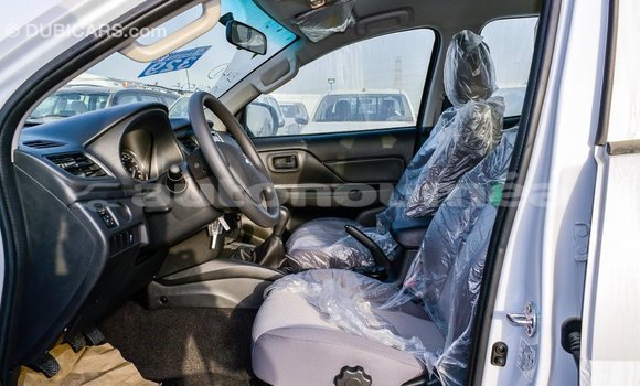 Acheter Import Voiture Mitsubishi L200 Blanc à Import - Dubai, Iles Acheter Import Voiture Mitsubishi L200 Blanc à Import - Dubai, Iles