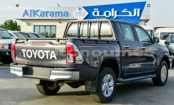 Acheter Import Voiture Toyota Hilux Autre à Import - Dubai, Iles Acheter Import Voiture Toyota Hilux Autre à Import - Dubai, Iles