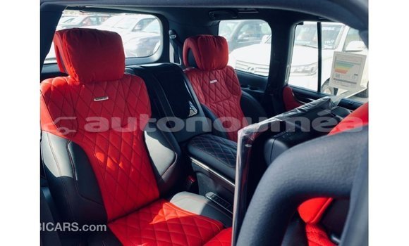 Acheter Import Voiture Lexus LX Noir à Import - Dubai, Iles Acheter Import Voiture Lexus LX Noir à Import - Dubai, Iles