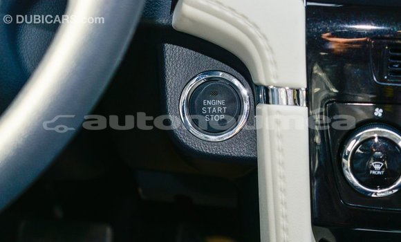 Acheter Import Voiture Toyota Rush Marron à Import - Dubai, Iles Acheter Import Voiture Toyota Rush Marron à Import - Dubai, Iles