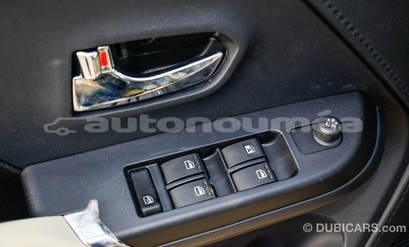 Acheter Import Voiture Toyota Rush Marron à Import - Dubai, Iles Acheter Import Voiture Toyota Rush Marron à Import - Dubai, Iles