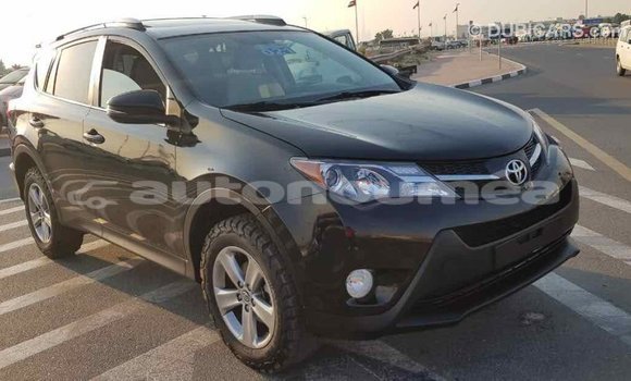 Acheter Import Voiture Toyota RAV4 Noir à Import - Dubai, Iles Acheter Import Voiture Toyota RAV4 Noir à Import - Dubai, Iles