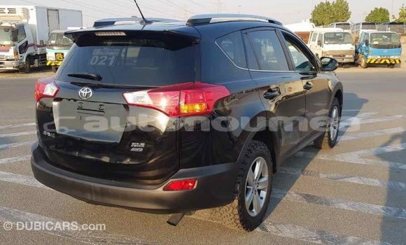 Acheter Import Voiture Toyota RAV4 Noir à Import - Dubai, Iles Acheter Import Voiture Toyota RAV4 Noir à Import - Dubai, Iles