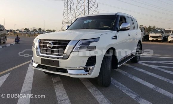 Buy Import Nissan Patrol White Car in Import - Dubai in Iles Buy Import Nissan Patrol White Car in Import - Dubai in Iles