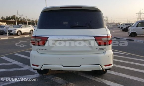 Buy Import Nissan Patrol White Car in Import - Dubai in Iles Buy Import Nissan Patrol White Car in Import - Dubai in Iles