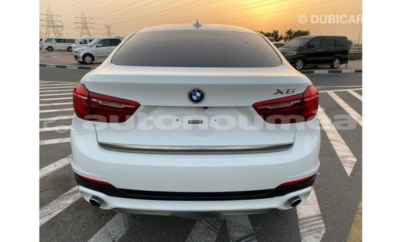 Acheter Import Voiture BMW X6 Blanc à Import - Dubai, Iles Acheter Import Voiture BMW X6 Blanc à Import - Dubai, Iles