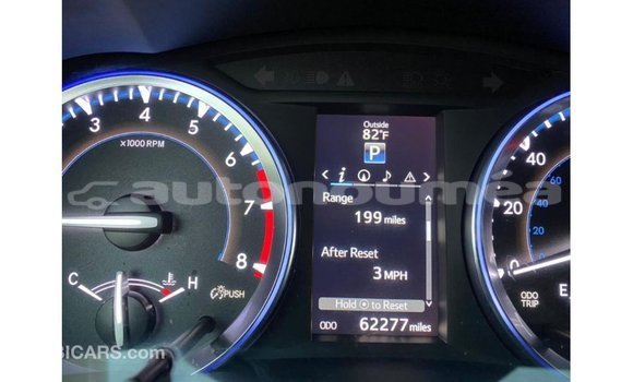 Acheter Import Voiture Toyota Highlander Noir à Import - Dubai, Iles Acheter Import Voiture Toyota Highlander Noir à Import - Dubai, Iles