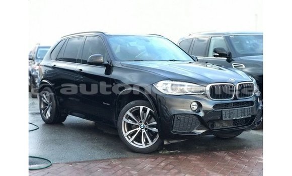 Acheter Import Voiture BMW X5 Noir à Import - Dubai, Iles Acheter Import Voiture BMW X5 Noir à Import - Dubai, Iles