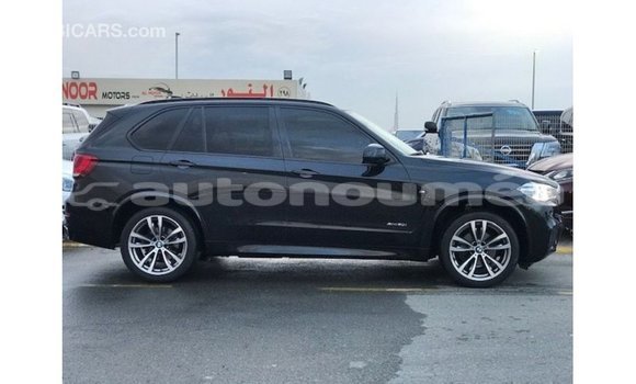 Acheter Import Voiture BMW X5 Noir à Import - Dubai, Iles Acheter Import Voiture BMW X5 Noir à Import - Dubai, Iles