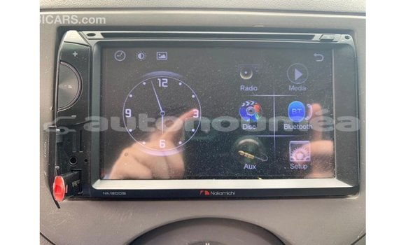 Buy Import Nissan Sunny White Car in Import - Dubai in Iles Buy Import Nissan Sunny White Car in Import - Dubai in Iles