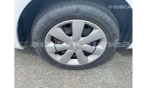 Buy Import Nissan Sunny White Car in Import - Dubai in Iles Buy Import Nissan Sunny White Car in Import - Dubai in Iles