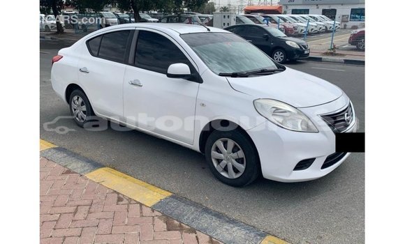 Buy Import Nissan Sunny White Car in Import - Dubai in Iles Buy Import Nissan Sunny White Car in Import - Dubai in Iles