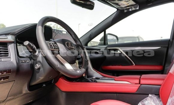 Acheter Import Voiture Lexus RX 300 Blanc à Import - Dubai, Iles Acheter Import Voiture Lexus RX 300 Blanc à Import - Dubai, Iles