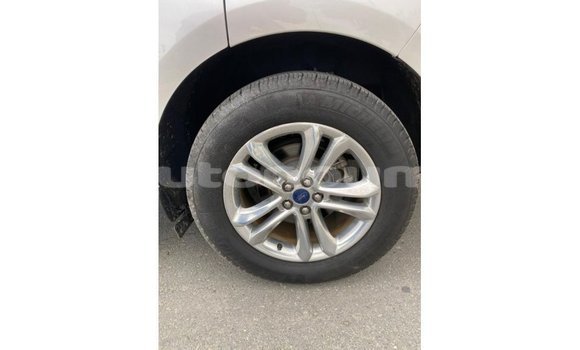 Buy Import Ford Edge White Car in Import - Dubai in Iles Buy Import Ford Edge White Car in Import - Dubai in Iles