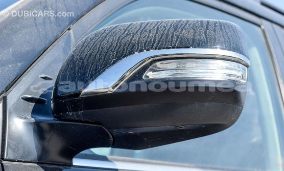 Acheter Import Voiture Toyota Land Cruiser Noir à Import - Dubai, Iles Acheter Import Voiture Toyota Land Cruiser Noir à Import - Dubai, Iles