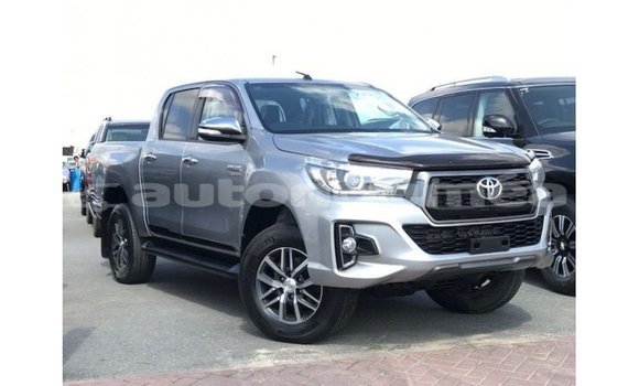 Acheter Import Voiture Toyota Hilux Autre à Import - Dubai, Iles Acheter Import Voiture Toyota Hilux Autre à Import - Dubai, Iles