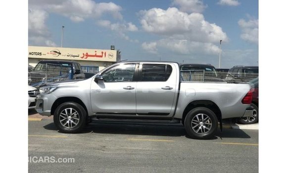 Acheter Import Voiture Toyota Hilux Autre à Import - Dubai, Iles Acheter Import Voiture Toyota Hilux Autre à Import - Dubai, Iles
