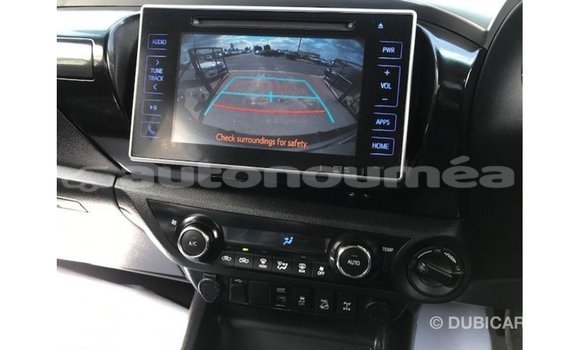 Acheter Import Voiture Toyota Hilux Autre à Import - Dubai, Iles Acheter Import Voiture Toyota Hilux Autre à Import - Dubai, Iles