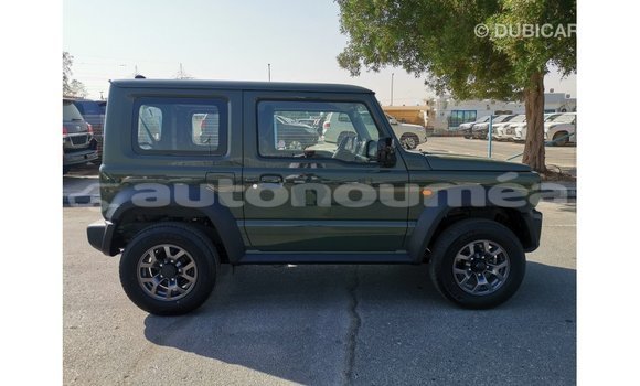Acheter Import Voiture Suzuki Jimny Vert à Import - Dubai, Iles Acheter Import Voiture Suzuki Jimny Vert à Import - Dubai, Iles