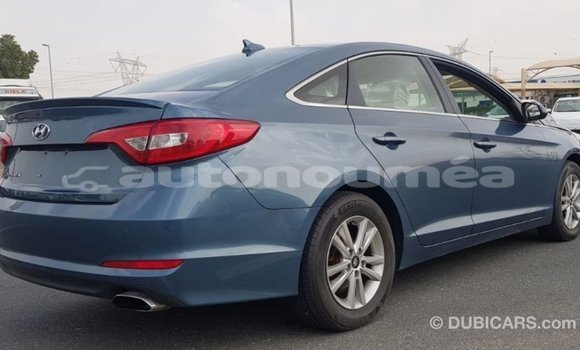 Acheter Import Voiture Hyundai Sonata Bleu à Import - Dubai, Iles Acheter Import Voiture Hyundai Sonata Bleu à Import - Dubai, Iles