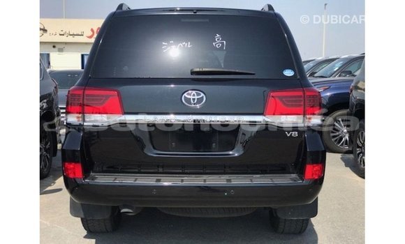 Acheter Import Voiture Toyota Land Cruiser Noir à Import - Dubai, Iles Acheter Import Voiture Toyota Land Cruiser Noir à Import - Dubai, Iles