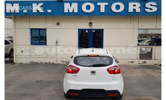 Buy Import Kia Rio White Car in Import - Dubai in Iles Buy Import Kia Rio White Car in Import - Dubai in Iles
