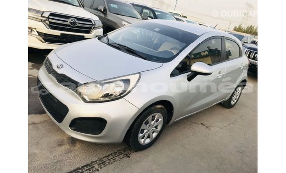 Acheter Import Voiture Kia Rio Autre à Import - Dubai, Iles Acheter Import Voiture Kia Rio Autre à Import - Dubai, Iles