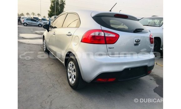 Acheter Import Voiture Kia Rio Autre à Import - Dubai, Iles Acheter Import Voiture Kia Rio Autre à Import - Dubai, Iles