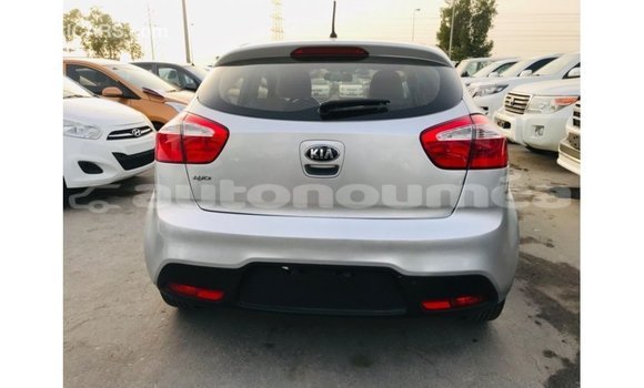 Acheter Import Voiture Kia Rio Autre à Import - Dubai, Iles Acheter Import Voiture Kia Rio Autre à Import - Dubai, Iles