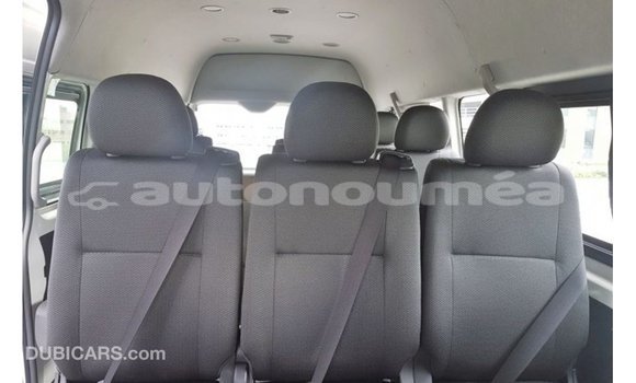 Buy Import Toyota Hiace White Car in Import - Dubai in Iles Buy Import Toyota Hiace White Car in Import - Dubai in Iles