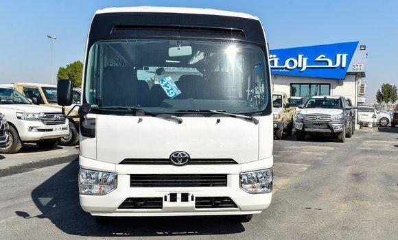 Acheter Import Voiture Toyota Coaster Blanc à Import - Dubai, Iles Acheter Import Voiture Toyota Coaster Blanc à Import - Dubai, Iles