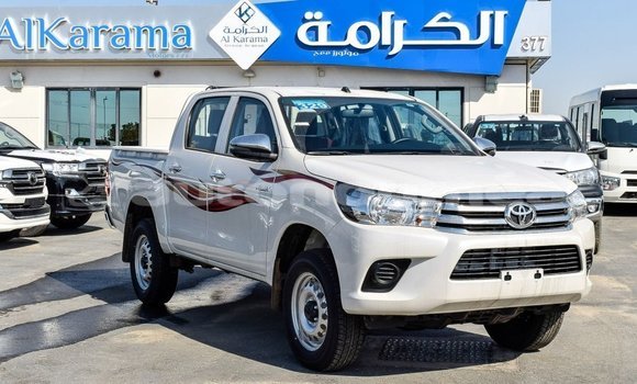 Buy Import Toyota Hilux White Car in Import - Dubai in Iles Buy Import Toyota Hilux White Car in Import - Dubai in Iles