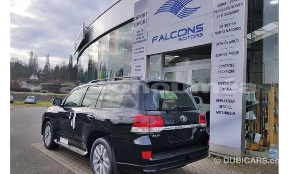 Buy Import Toyota Land Cruiser Black Car in Import - Dubai in Iles Buy Import Toyota Land Cruiser Black Car in Import - Dubai in Iles