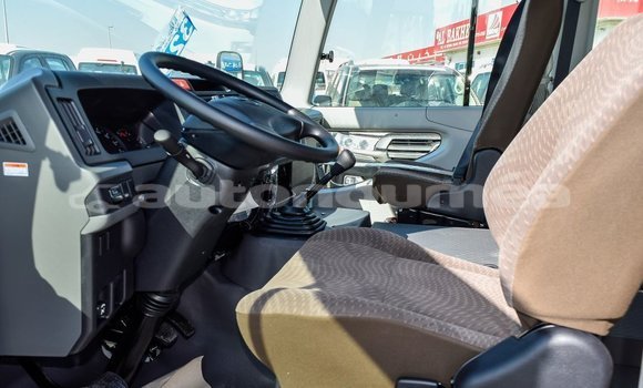 Buy Import Toyota Coaster White Car in Import - Dubai in Iles Buy Import Toyota Coaster White Car in Import - Dubai in Iles