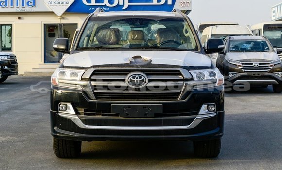 Buy Import Toyota Land Cruiser Black Car in Import - Dubai in Iles Buy Import Toyota Land Cruiser Black Car in Import - Dubai in Iles