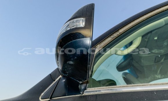 Buy Import Toyota Land Cruiser Black Car in Import - Dubai in Iles Buy Import Toyota Land Cruiser Black Car in Import - Dubai in Iles