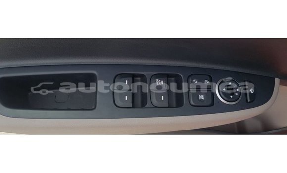 Acheter Import Voiture Hyundai i10 Rouge à Import - Dubai, Iles Acheter Import Voiture Hyundai i10 Rouge à Import - Dubai, Iles