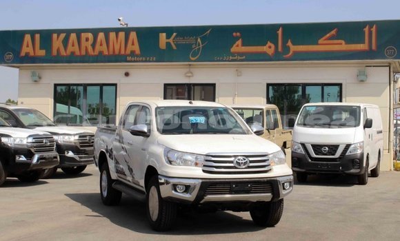 Buy Import Toyota Hilux White Car in Import - Dubai in Iles Buy Import Toyota Hilux White Car in Import - Dubai in Iles