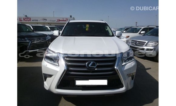 Acheter Import Voiture Lexus GX Blanc à Import - Dubai, Iles Acheter Import Voiture Lexus GX Blanc à Import - Dubai, Iles