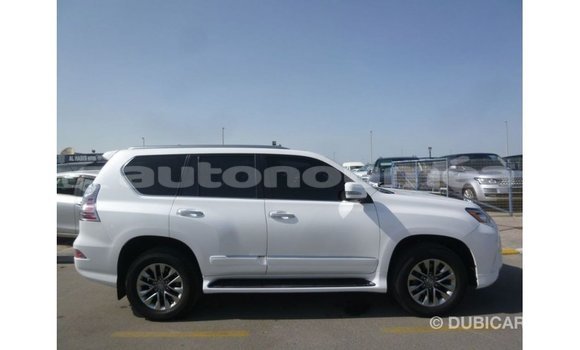 Acheter Import Voiture Lexus GX Blanc à Import - Dubai, Iles Acheter Import Voiture Lexus GX Blanc à Import - Dubai, Iles