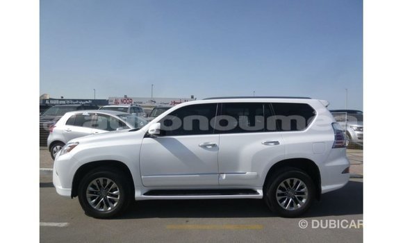 Acheter Import Voiture Lexus GX Blanc à Import - Dubai, Iles Acheter Import Voiture Lexus GX Blanc à Import - Dubai, Iles