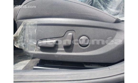 Buy Import Kia Cadenza Blue Car in Import - Dubai in Iles Buy Import Kia Cadenza Blue Car in Import - Dubai in Iles