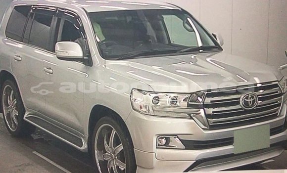 Acheter Import Voiture Toyota Land Cruiser Autre à Import - Dubai, Iles Acheter Import Voiture Toyota Land Cruiser Autre à Import - Dubai, Iles