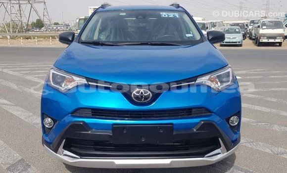 Acheter Import Voiture Toyota RAV4 Bleu à Import - Dubai, Iles Acheter Import Voiture Toyota RAV4 Bleu à Import - Dubai, Iles
