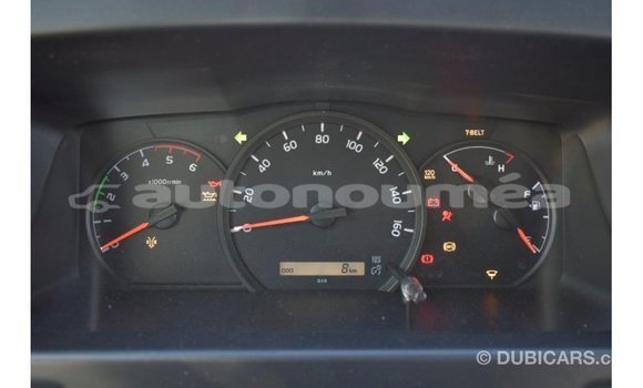 Acheter Import Voiture Toyota Coaster Blanc à Import - Dubai, Iles Acheter Import Voiture Toyota Coaster Blanc à Import - Dubai, Iles