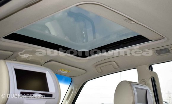 Acheter Import Voiture Mitsubishi Pajero Noir à Import - Dubai, Iles Acheter Import Voiture Mitsubishi Pajero Noir à Import - Dubai, Iles